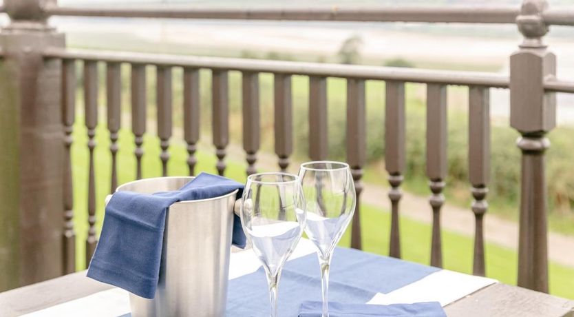 Photo of 4 Bed in Bickington