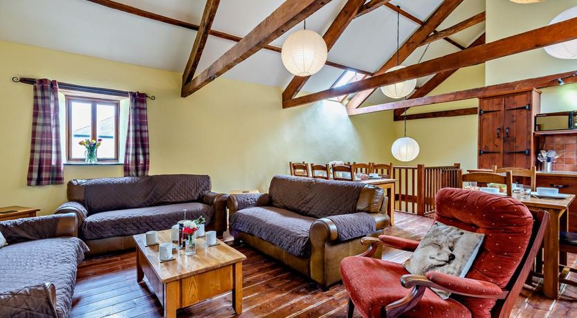 Photo of 5 Bed in Ilfracombe