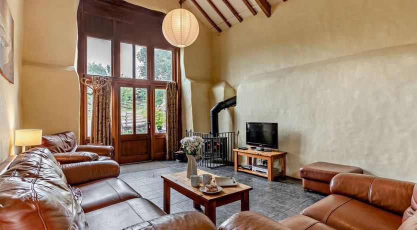 Photo of 3 Bed in Ilfracombe