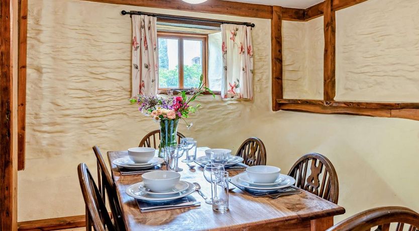 Photo of 2 Bed in Ilfracombe