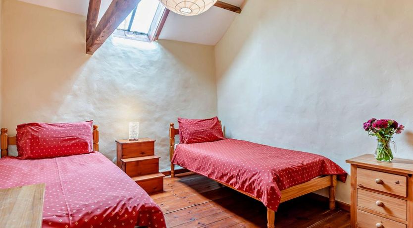 Photo of 2 Bed in Ilfracombe