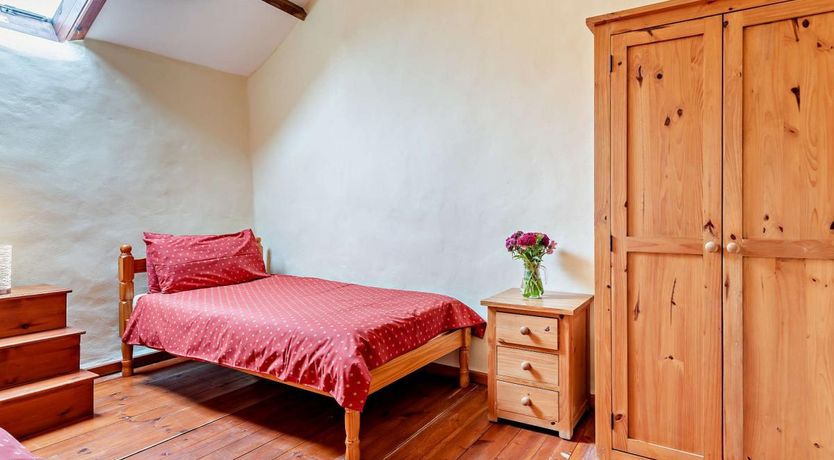 Photo of 2 Bed in Ilfracombe