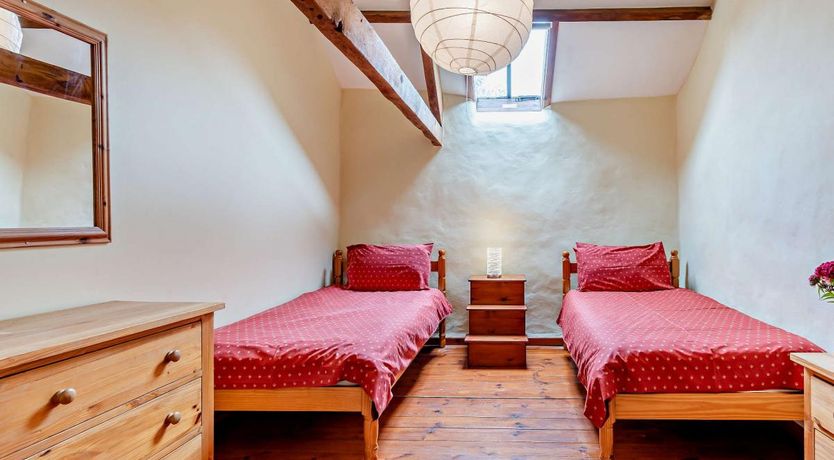 Photo of 2 Bed in Ilfracombe