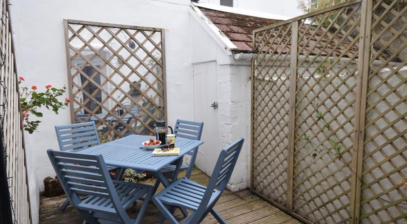 Photo of 2 Bed in Appledore