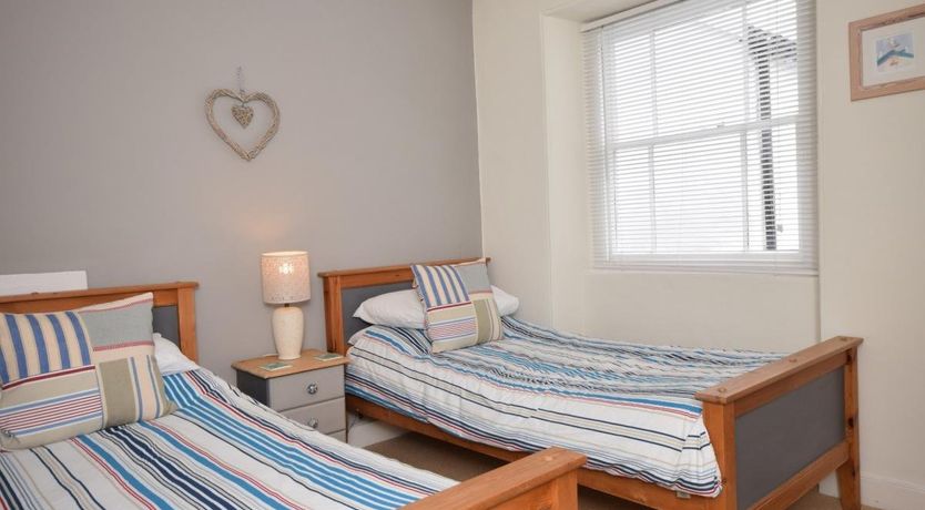 Photo of 2 Bed in Appledore