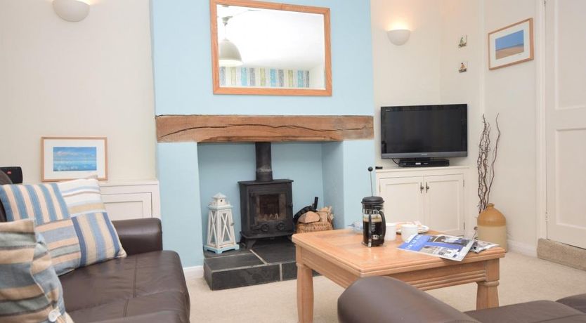 Photo of 2 Bed in Appledore