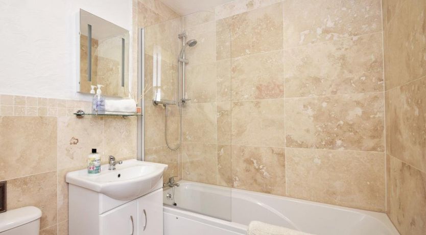 Photo of 1 Bed in Thornbury