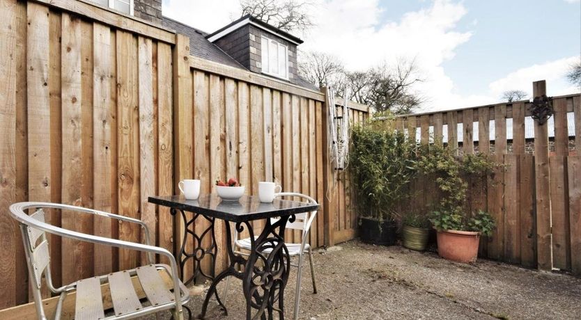 Photo of 1 Bed in Thornbury