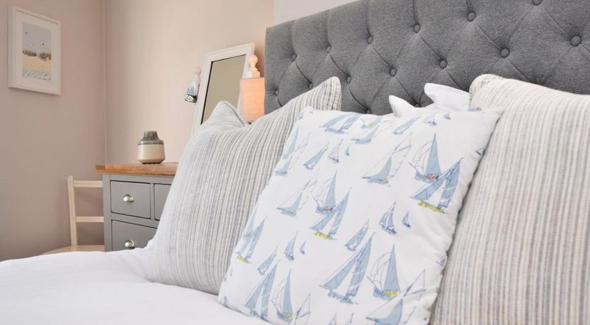 Photo of 2 Bed in Appledore