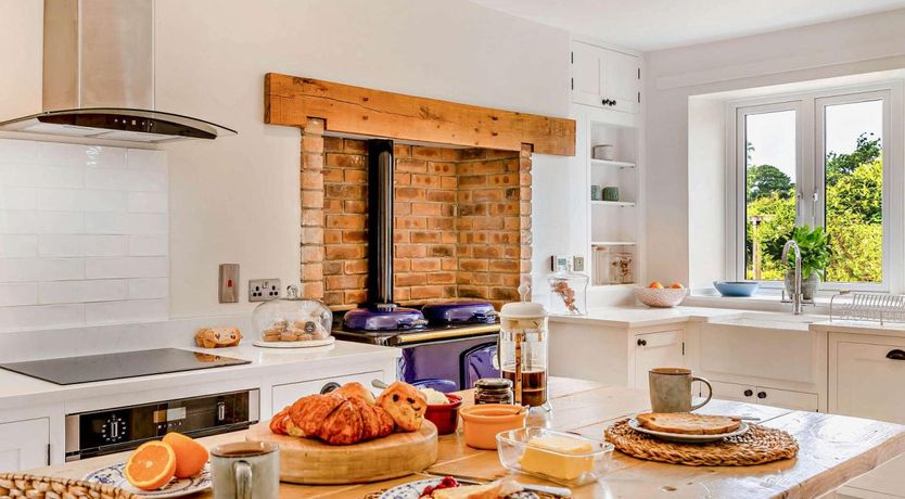 Photo of 3 Bed in Kingsbridge