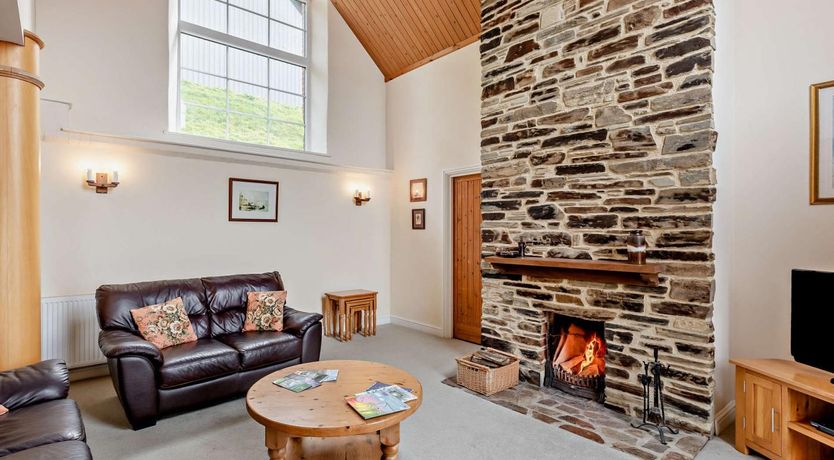 Photo of 3 Bed in Plymouth