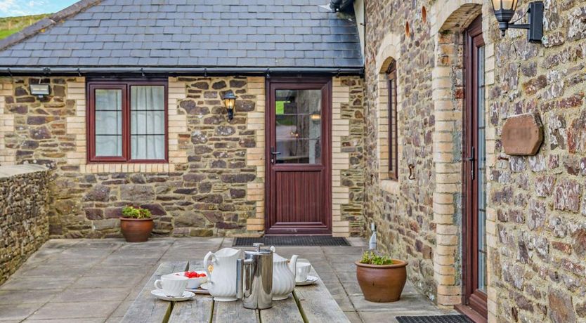 Photo of 3 Bed in Wembury