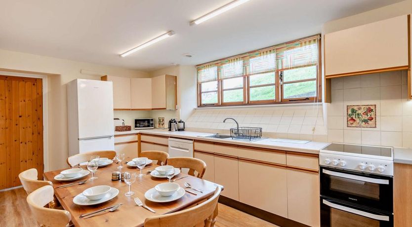 Photo of 3 Bed in Wembury