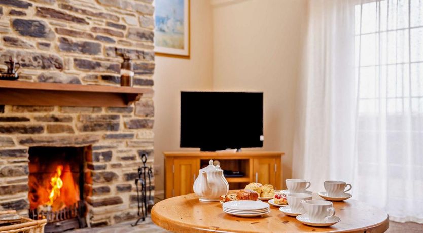 Photo of 3 Bed in Wembury