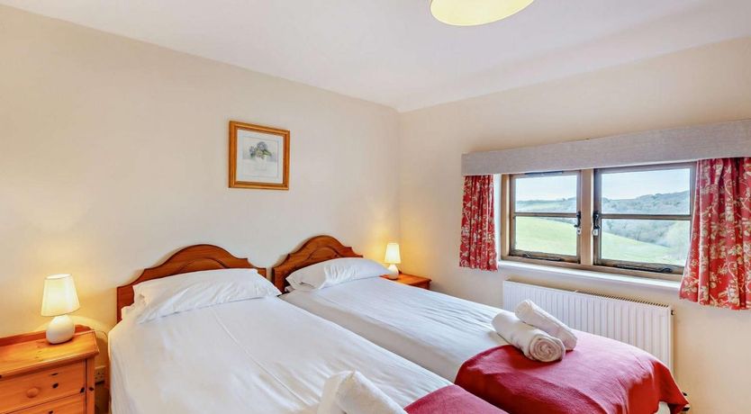 Photo of 3 Bed in Wembury