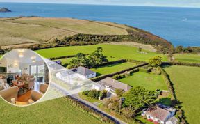 Photo of 4 Bed in Wadebridge