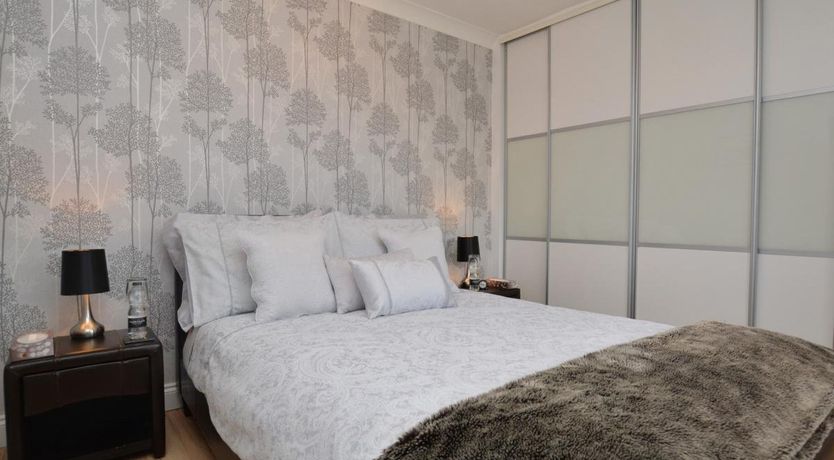 Photo of 1 Bed in Eastcott