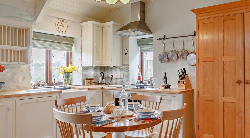 Photo of 2 Bed in Padstow