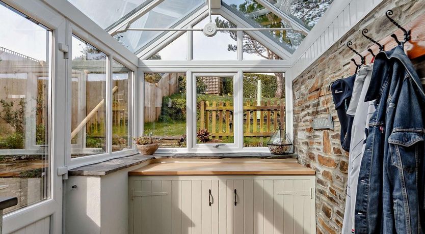 Photo of 2 Bed in Padstow