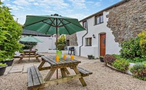 Photo of 6 Bed in Kilkhampton