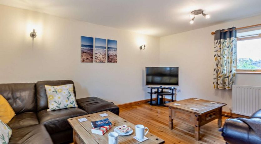 Photo of 6 Bed in Kilkhampton