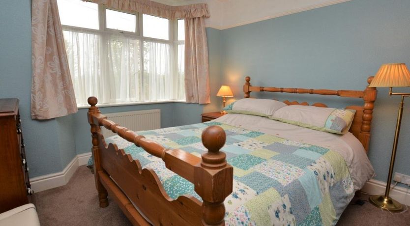 Photo of 2 Bed in Bude