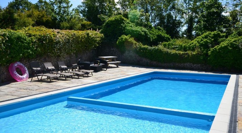 Photo of 4 Bed in Sladesbridge