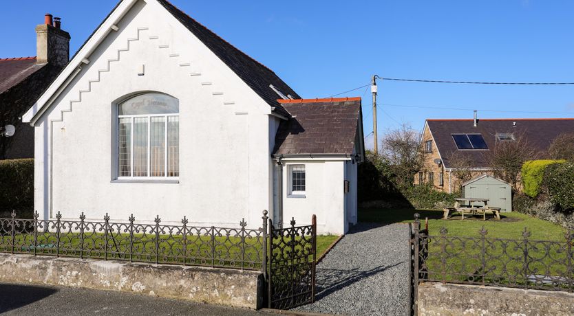 Photo of Capel Hermon