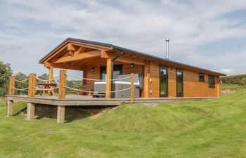 Bryn Eiddon Log Cabin Holiday Cottage