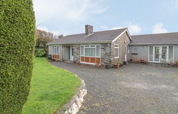 Underlanes Holiday Cottage