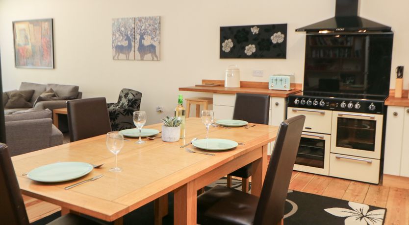 Photo of Wye Apartment, Litton Mill