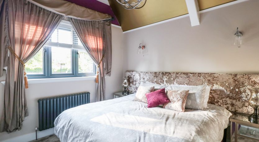 Photo of Twisted Chimneys