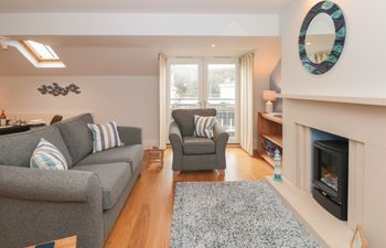 42 Dart Marina Apartment