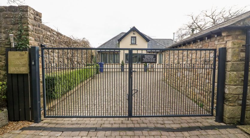 Photo of 5 Lake House