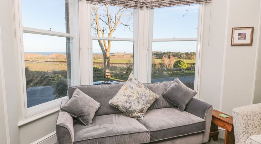 Photo of Whinstones at 4 The Villas