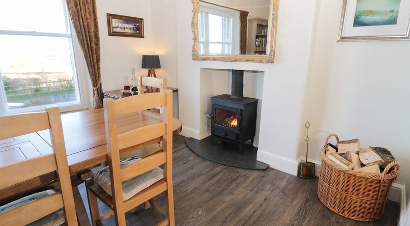 Photo of Whinstones at 4 The Villas