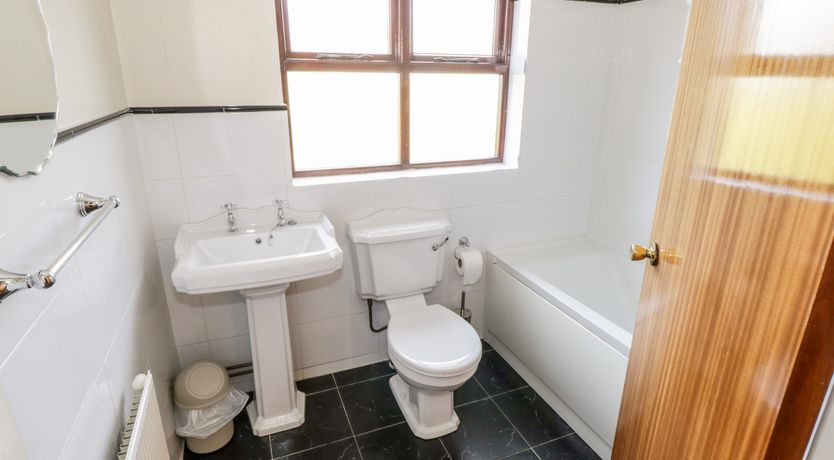 Photo of Brow O' The Hill