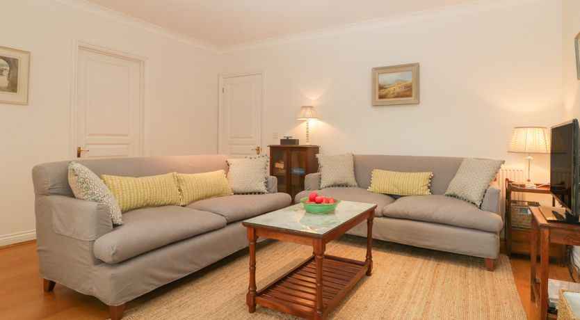 Photo of 1A Erneston Crescent