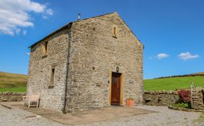 Photo of Field Barn