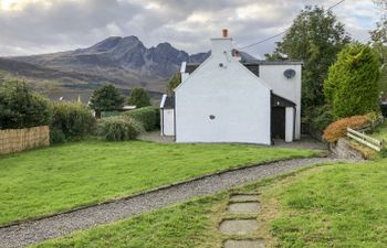 Hawthorn Dene Holiday Cottage