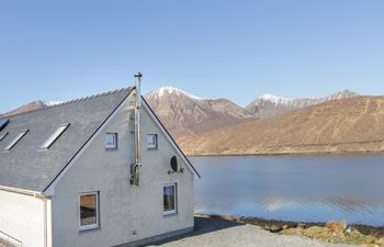 Cuillin Shores Holiday Cottage