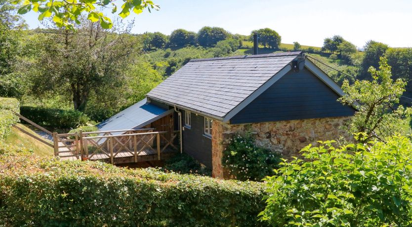 Photo of Higher Bumsley Barn