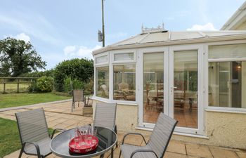Downs View Holiday Cottage