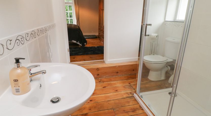 Photo of 9 Copes Gardens