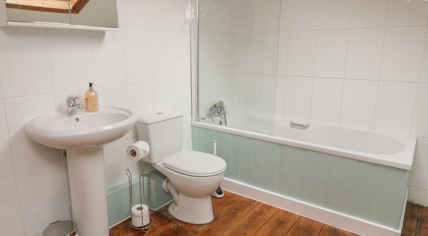 Photo of 9 Copes Gardens