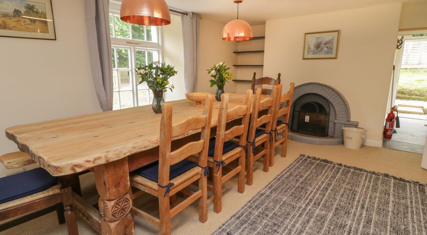 Photo of 9 Copes Gardens