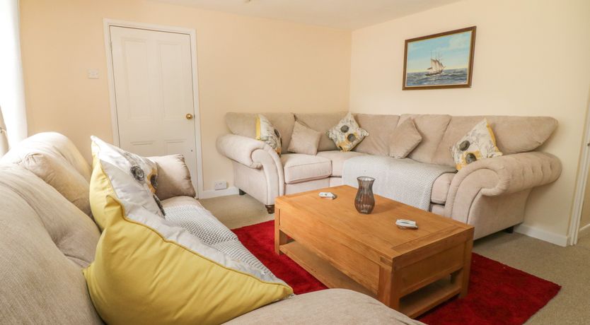 Photo of 9 Copes Gardens