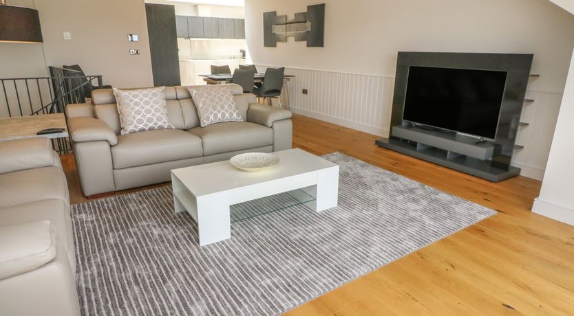 Photo of Horace Mills