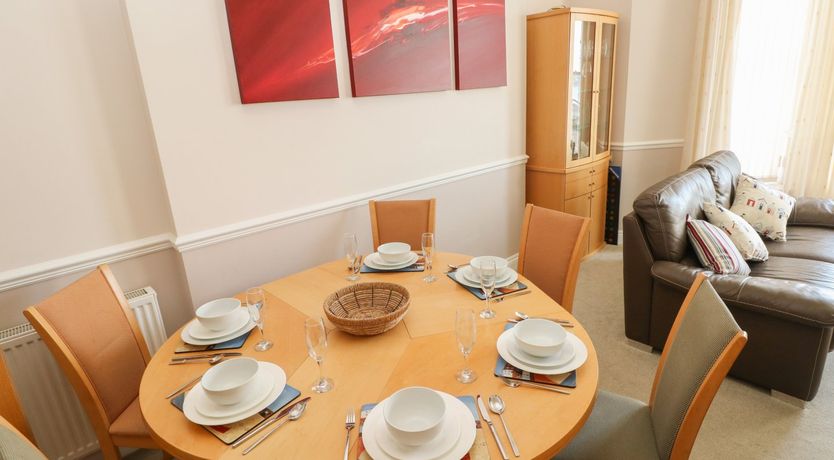 Photo of 6 South Beach Court