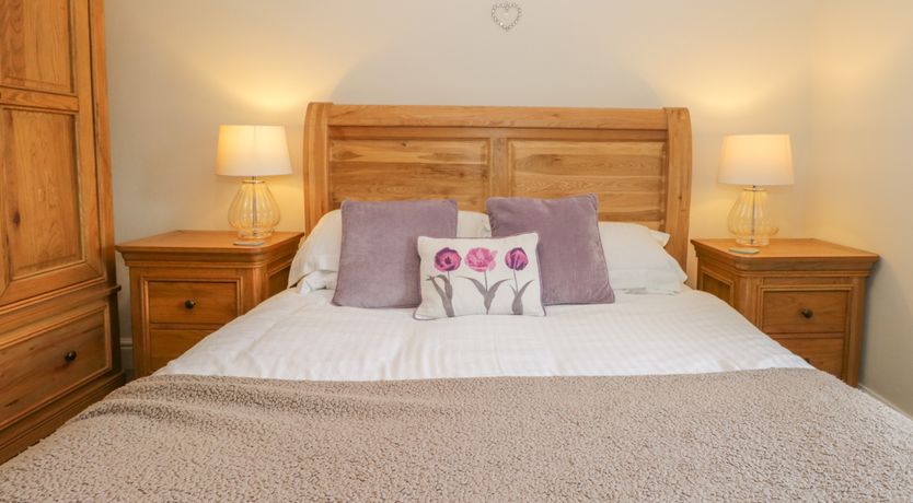 Photo of Holly Tree Cottage